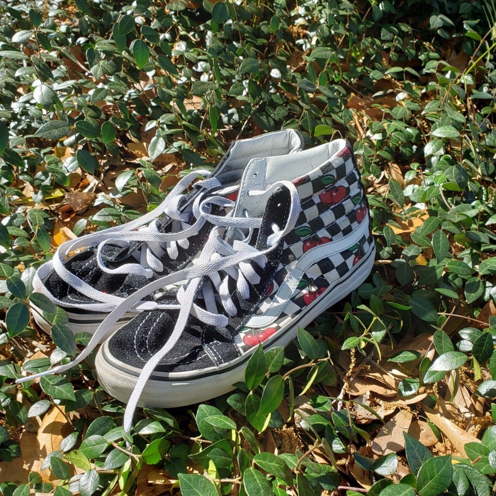 Checkered cherry vans